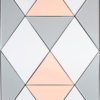 På billedet ser du variationen Spejl, Rhomb fra brandet House Doctor i en størrelse H: 70 cm. B: 50 cm. i farven Glas