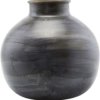 På billedet ser du variationen Vase, Etnik, Blue fra brandet House Doctor i en størrelse D: 30 cm. H: 30 cm. i farven Blå
