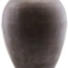 På billedet ser du variationen Vase, Etnik, Rødish fra brandet House Doctor i en størrelse D: 33 cm. H: 40 cm. i farven Rød