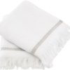 På billedet ser du variationen Håndklæde, Hvid med grå striber fra brandet Meraki i en størrelse B: 40 cm. L: 60 cm. i farven Hvid