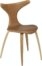 På billedet ser du variationen Dolphin, Spisebordsstol, Egetræben, Læder fra brandet DAN-FORM Denmark i en størrelse H: 83 cm. B: 55 cm. i farven Brun/Natur