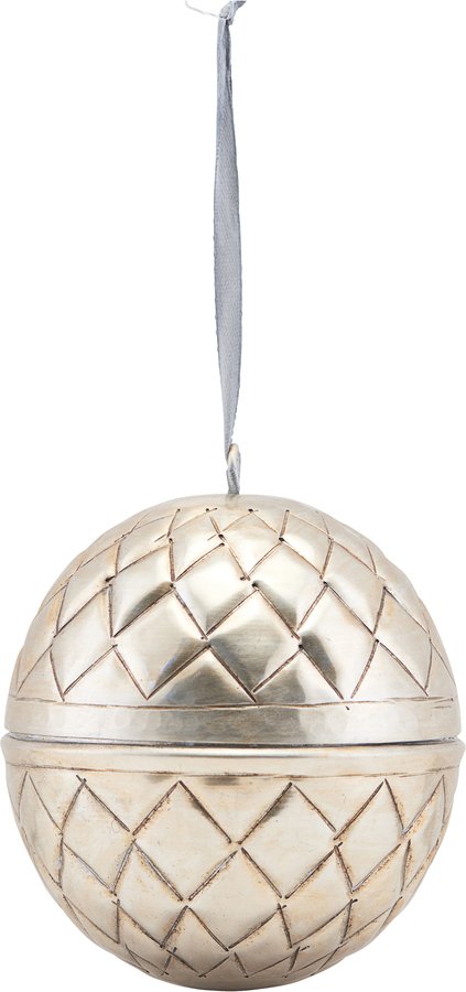 På billedet ser du variationen Ornament, Indigo fra brandet House Doctor i en størrelse Ø: 10 cm. i farven Nikkel