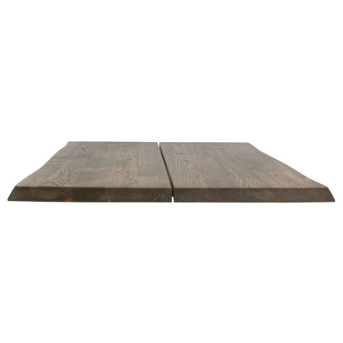På billedet ser du variationen Hugin, Bordplade til plankebord, Egetræ fra brandet House of Sander i en størrelse H: 4 cm. B: 103 cm. L: 200 cm. i farven Grå