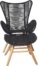 På billedet ser du variationen Tingeling, Udendørs hvilestol med tilhørende fodskammel, akacietræ fra brandet Venture Design i en størrelse H: 102,5 cm. x B: 72 cm. x L: 78 cm. i farven Sort