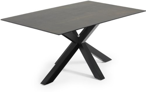 På billedet ser du variationen Argo, Spisebord med krydsstel, Porcelæn bordplade fra brandet LaForma i en størrelse H: 75 cm. B: 160 cm. L: 90 cm. i farven Sort