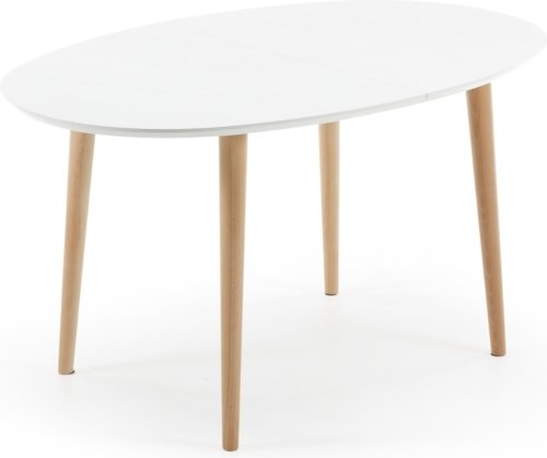 På billedet ser du variationen Oqui, Udtrækkeligt spisebord, nordisk, moderne fra brandet LaForma i en størrelse H: 74 cm. B: 140 cm. L: 90 cm. i farven Hvid/Natur