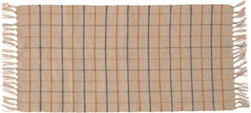 På billedet ser du variationen Badia, Tæppe, naturlige fibre fra brandet LaForma i en størrelse H: 1 cm. B: 70 cm. L: 140 cm. i farven Natur/Blå/Rød