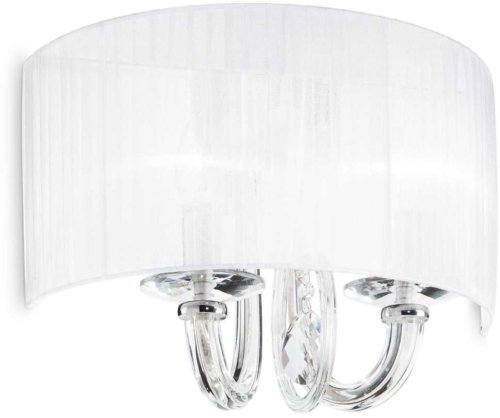 På billedet ser du variationen Swan, Væglampe, Ap2, glas fra brandet Ideal Lux i en størrelse H: 30 cm. x B: 22 cm. x L: 44 cm. i farven Hvid/Krom