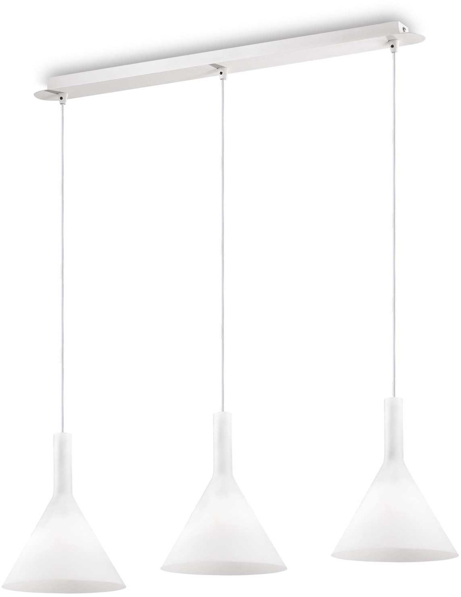 På billedet ser du Cocktail, Pendel lampe, Sp3, glas fra brandet Ideal Lux i en størrelse H: 32 cm. x B: 20 cm. x L: 82 cm. i farven Hvid