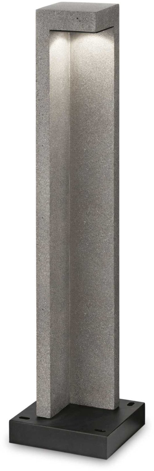 På billedet ser du variationen Titano, Udendørs gulvlampe, Pt, metal fra brandet Ideal Lux i en størrelse H: 74 cm. x B: 18 cm. x L: 18 cm. i farven Granit/Sort/3000 kelvin