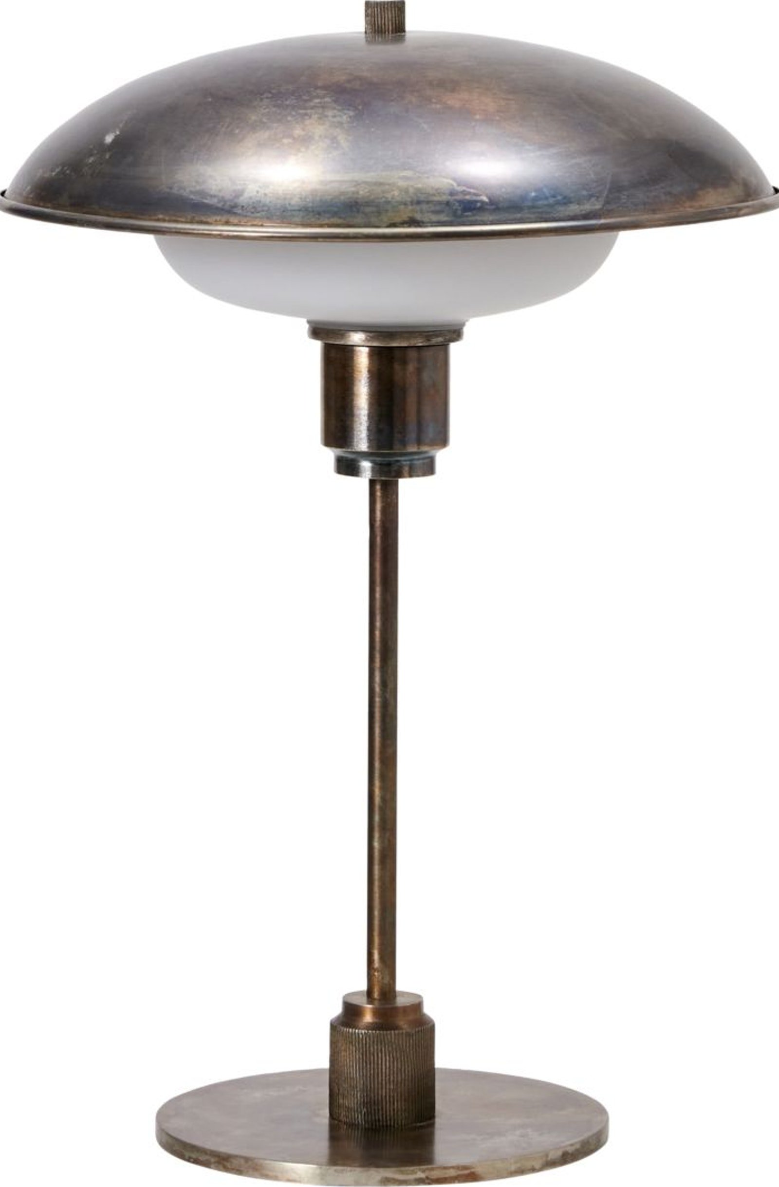 På billedet ser du variationen Boston, Bordlampe fra brandet House Doctor i en størrelse D: 30 cm. x H: 42 cm. i farven Antik brun