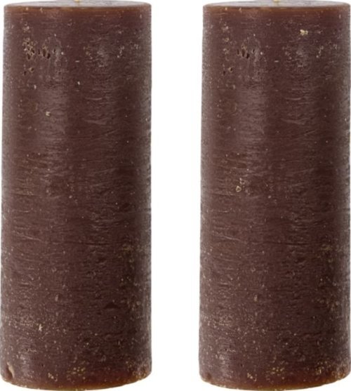 På billedet ser du variationen Rustic Wax, Bloklys, sæt á 2 stk fra brandet House Doctor i en størrelse D: 6,3 cm. x H: 15 cm. i farven Cognac