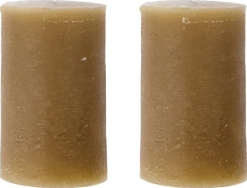 På billedet ser du variationen Rustic Wax, Bloklys, sæt á 2 stk fra brandet House Doctor i en størrelse D: 6,3 cm. x H: 10 cm. i farven Camel