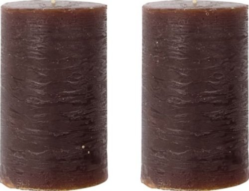 På billedet ser du variationen Rustic Wax, Bloklys, sæt á 2 stk fra brandet House Doctor i en størrelse D: 6,3 cm. x H: 10 cm. i farven Cognac