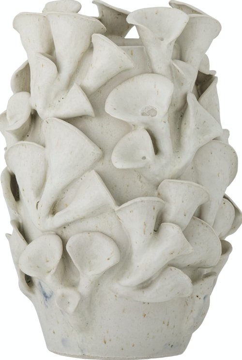 På billedet ser du variationen Junes, Vase, Stentøj fra brandet Bloomingville i en størrelse D: 19 cm. x H: 27,5 cm. i farven Grå