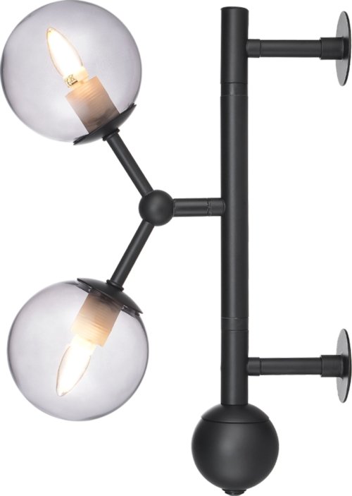 På billedet ser du variationen Atom, Væglampe, 2 x LED, 28W fra brandet Halo Design i en størrelse D: 22,3 cm. x H: 33 cm. i farven Smoke/Sort