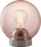På billedet ser du variationen Bubbles, Bordlampe, E27, 60W fra brandet Halo Design i en størrelse D: 18 cm. x H: 20 cm. i farven Rose
