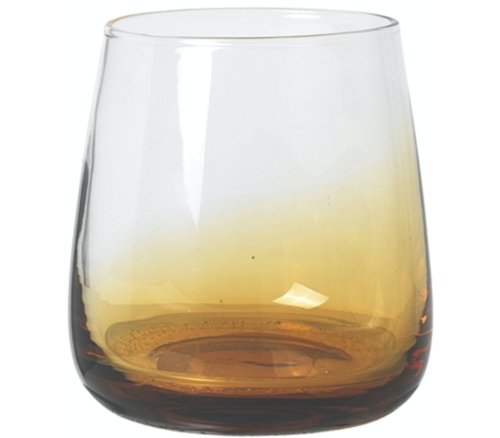 På billedet ser du variationen Amber, Drikkeglas, Glas fra brandet Broste Copenhagen i en størrelse D: 8,7 cm. x H: 9,5 cm. i farven Klar/orange