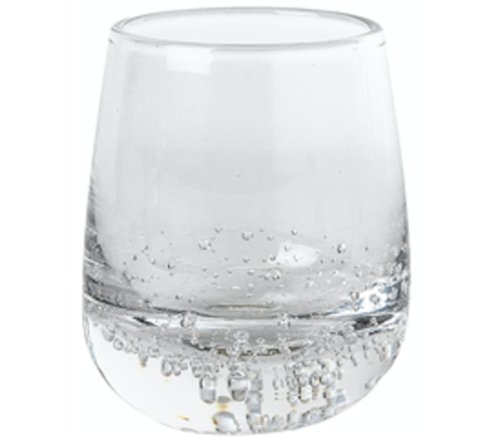 På billedet ser du variationen Bubble, Snapseglas, Glas fra brandet Broste Copenhagen i en størrelse D: 4,6 cm. x H: 5,5 cm. i farven Klar