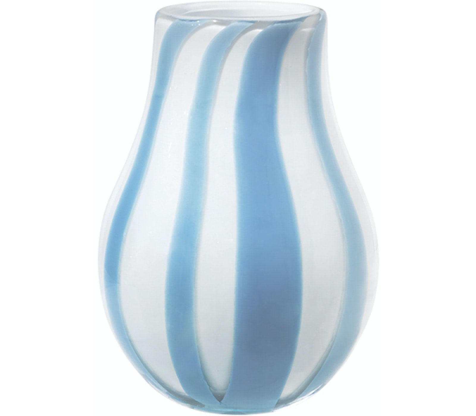 På billedet ser du variationen Ada stripe, Vase, Mundblæst glas fra brandet Broste Copenhagen i en størrelse D: 15,5 cm. x H: 22,5 cm. i farven Blå