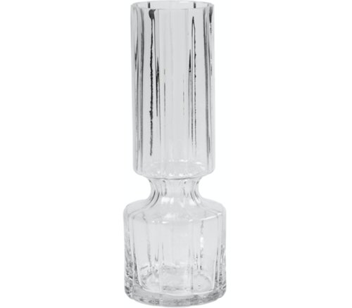 På billedet ser du variationen Hyacint, Vase, Mundblæst glas fra brandet Broste Copenhagen i en størrelse D: 10 cm. x H: 28,3 cm. i farven Klar