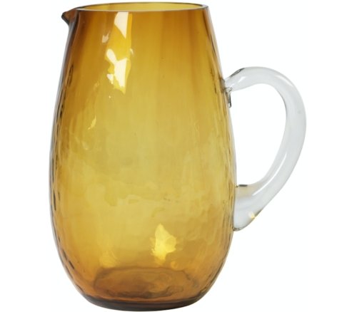 På billedet ser du variationen Hammered, Kande, Glas fra brandet Broste Copenhagen i en størrelse D: 14 cm. x H: 22 cm. i farven Klar/orange
