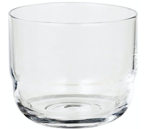 På billedet ser du variationen Nordic bistro, Drikkeglas, Glas fra brandet Broste Copenhagen i en størrelse D: 7,6 cm. x H: 6,5 cm. i farven Klar