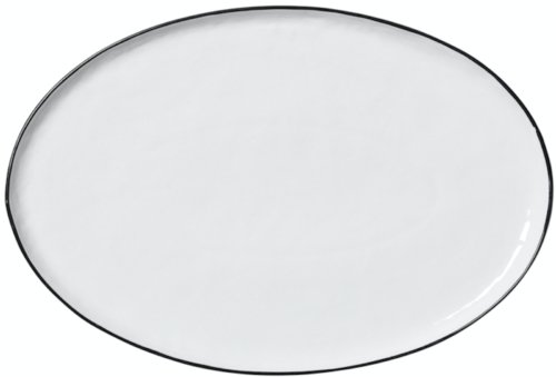 På billedet ser du variationen Salt, Fad, Porcelæn fra brandet Broste Copenhagen i en størrelse B: 20 cm. x L: 30 cm. i farven Hvid/sort