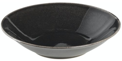 På billedet ser du variationen Nordic coal, Dyb tallerken, Stentøj fra brandet Broste Copenhagen i en størrelse D: 22,5 cm. x H: 5 cm. i farven Sort
