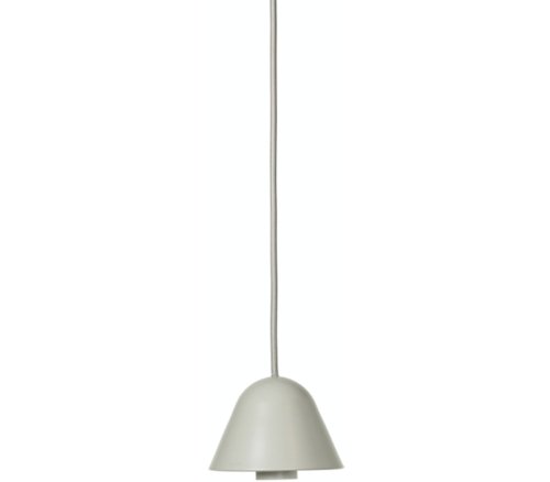 På billedet ser du variationen Gine, Pendel lampe, Metal fra brandet Broste Copenhagen i en størrelse D: 12 cm. x H: 8 cm. i farven Grå